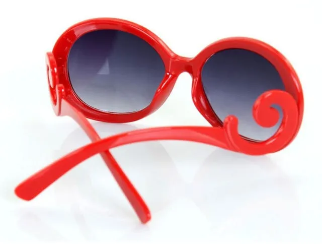 D new fashion sunglasses for women's Retro Round Waves Butteryfly Design Vintage Sun glasses Novelty UV400