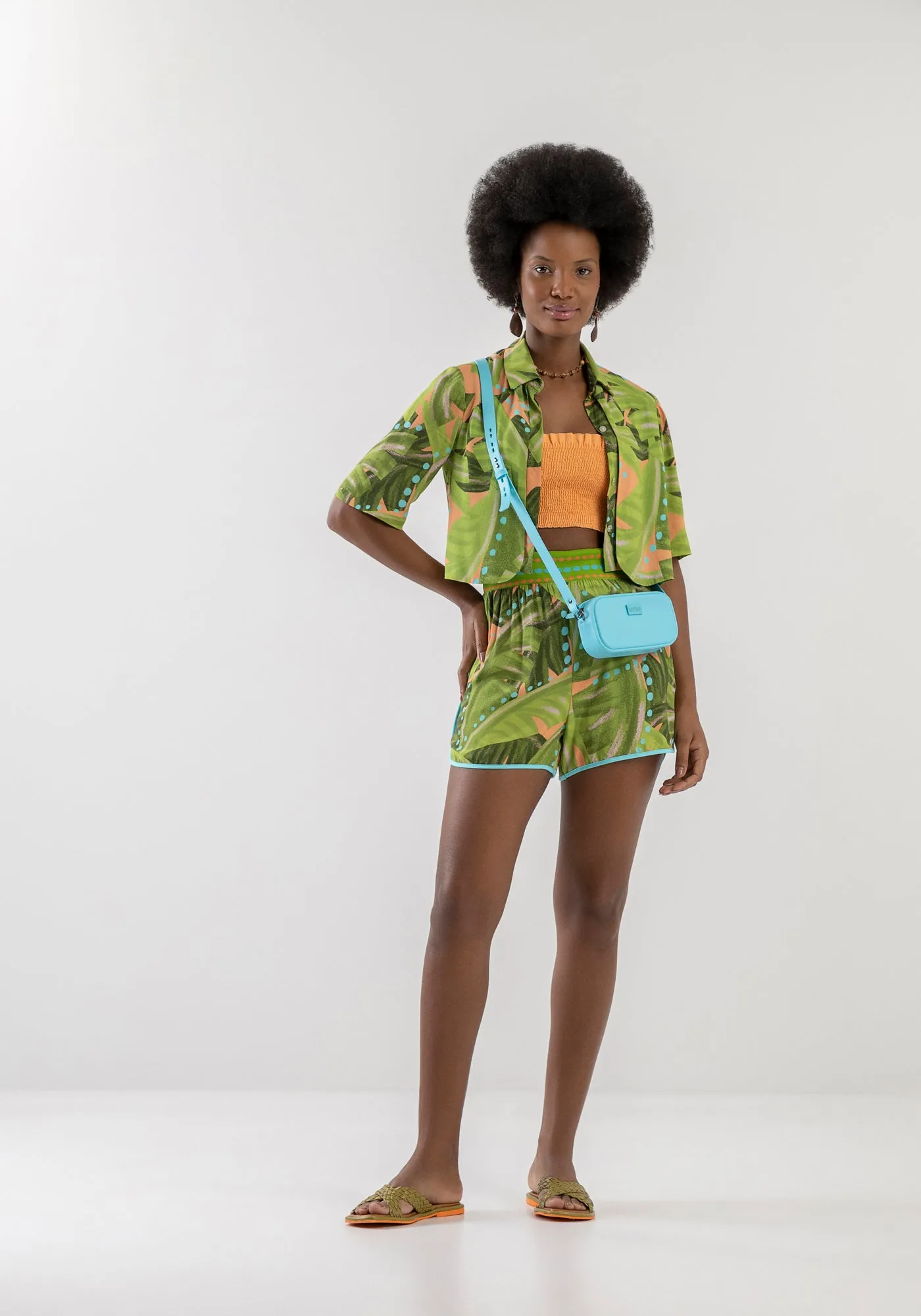 LEZ A LEZ -  Mid Waist Shorts - 7400L - FINAL SALE