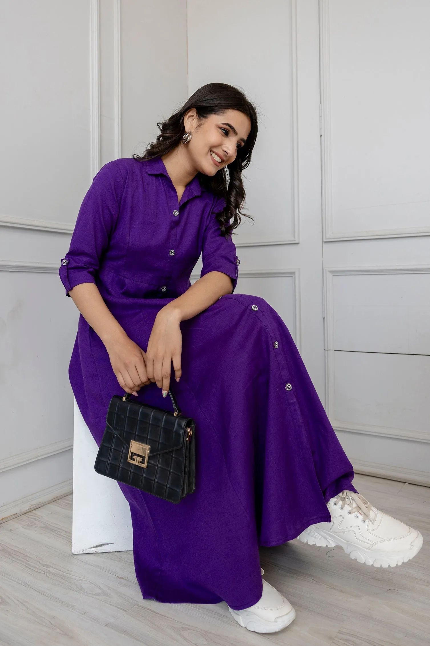 Women Purple Solid Flared Dress With Three Quarter Sleeves