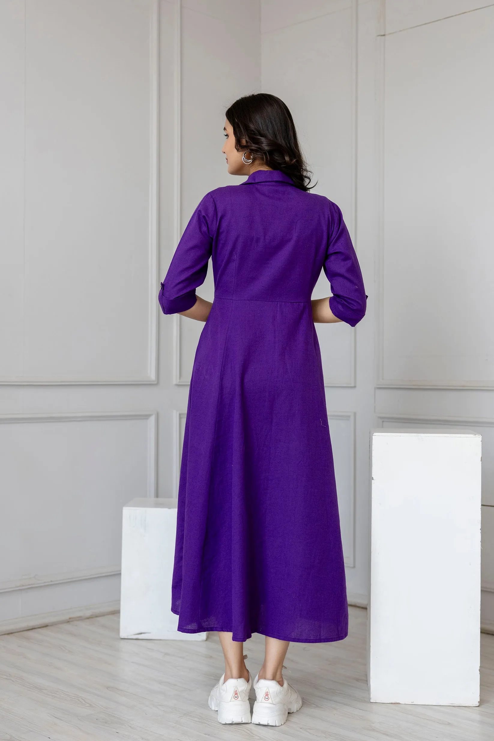 Women Purple Solid Flared Dress With Three Quarter Sleeves